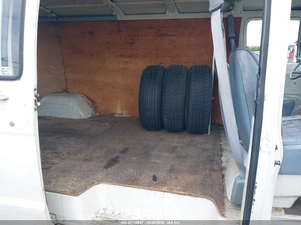 2B7HB23P4CK142551 1982 DODGE RAM VAN photo no. 8