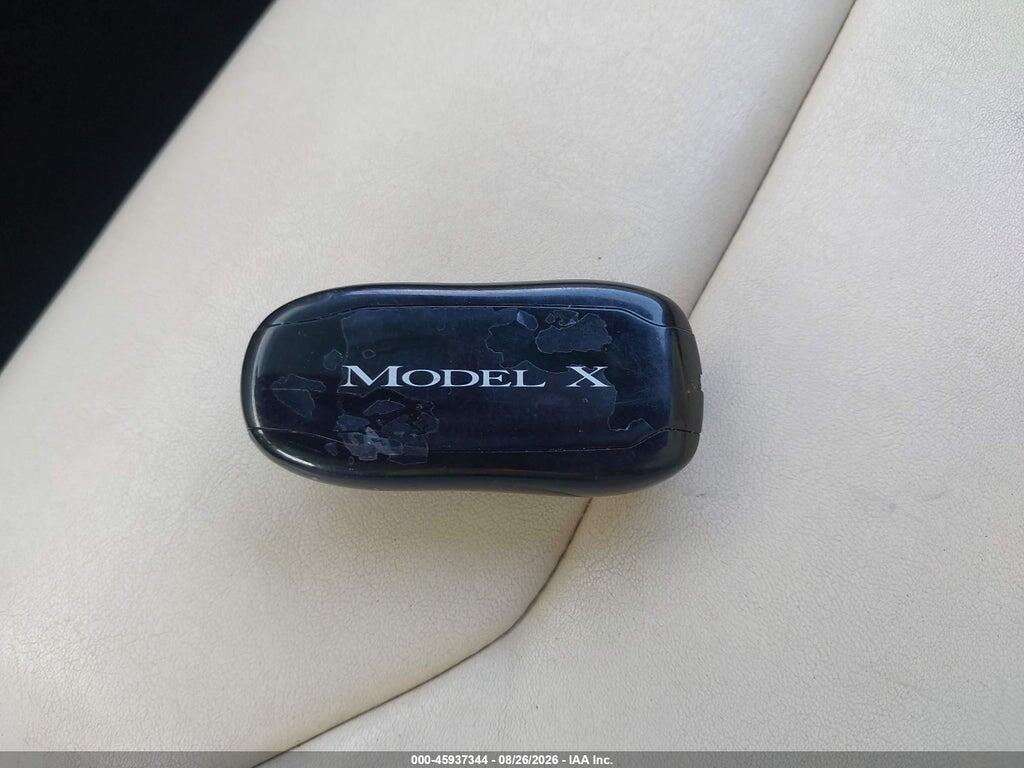 5YJXCAE27KF213800 2019 TESLA MODEL X photo no. 11