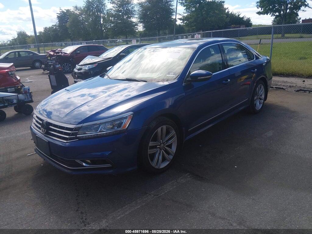 1VWCT7A36HC033212 2017 VOLKSWAGEN PASSAT photo no. 2