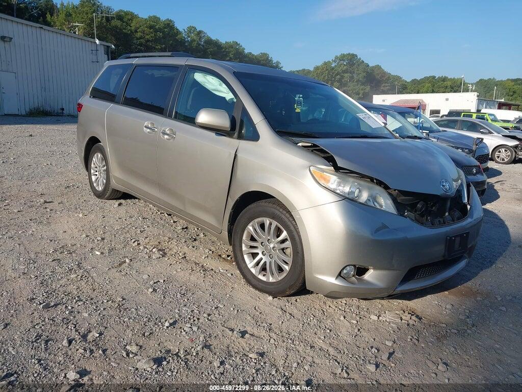 5TDYK3DC1GS724287 2016 TOYOTA SIENNA photo no. 1
