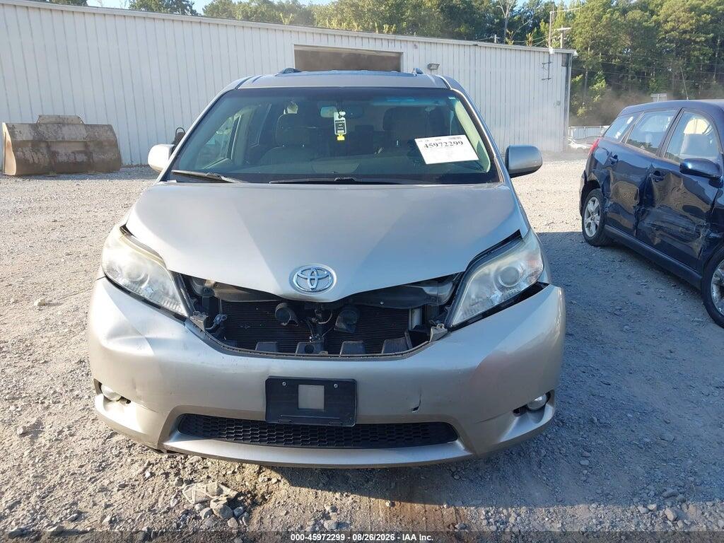 5TDYK3DC1GS724287 2016 TOYOTA SIENNA photo no. 12