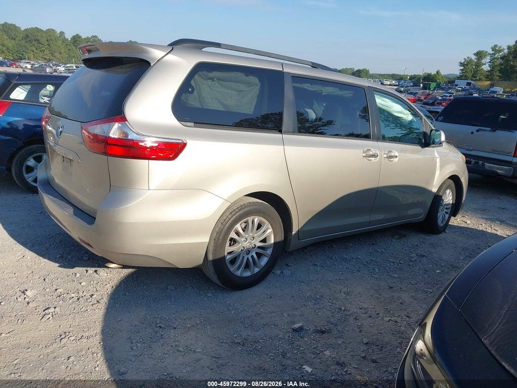 5TDYK3DC1GS724287 2016 TOYOTA SIENNA photo no. 4