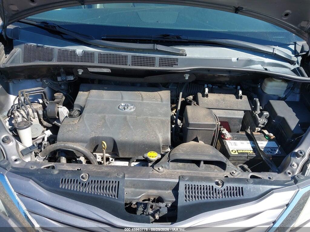 5TDYK3DC5GS704060 2016 TOYOTA SIENNA photo no. 10