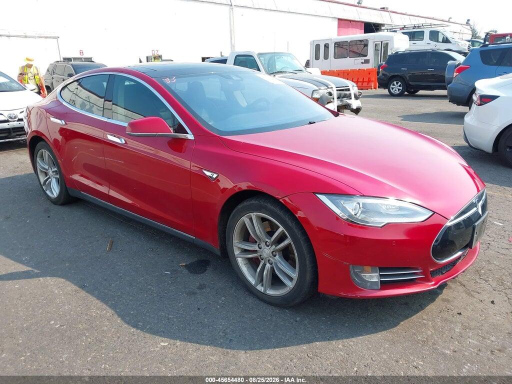 2015 TESLA MODEL S 5YJSA1H24FFP67524