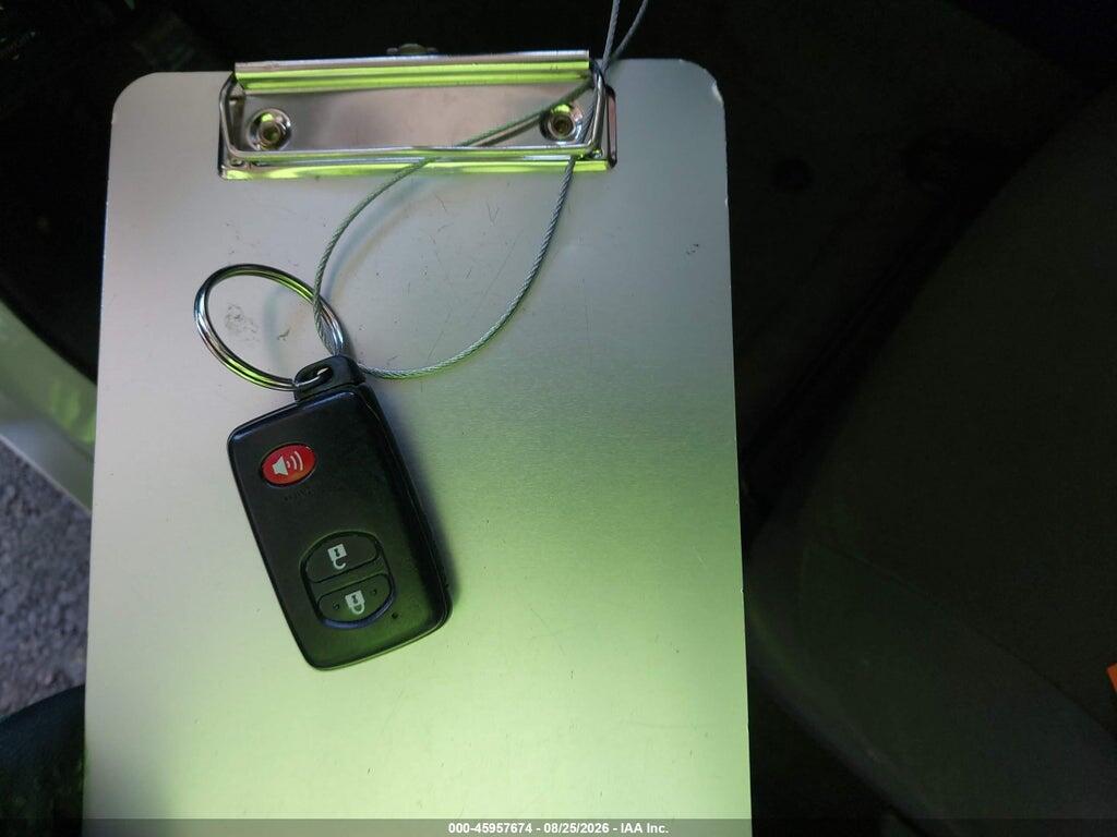 JTDKN3DU3F1984725 2015 TOYOTA PRIUS photo no. 11
