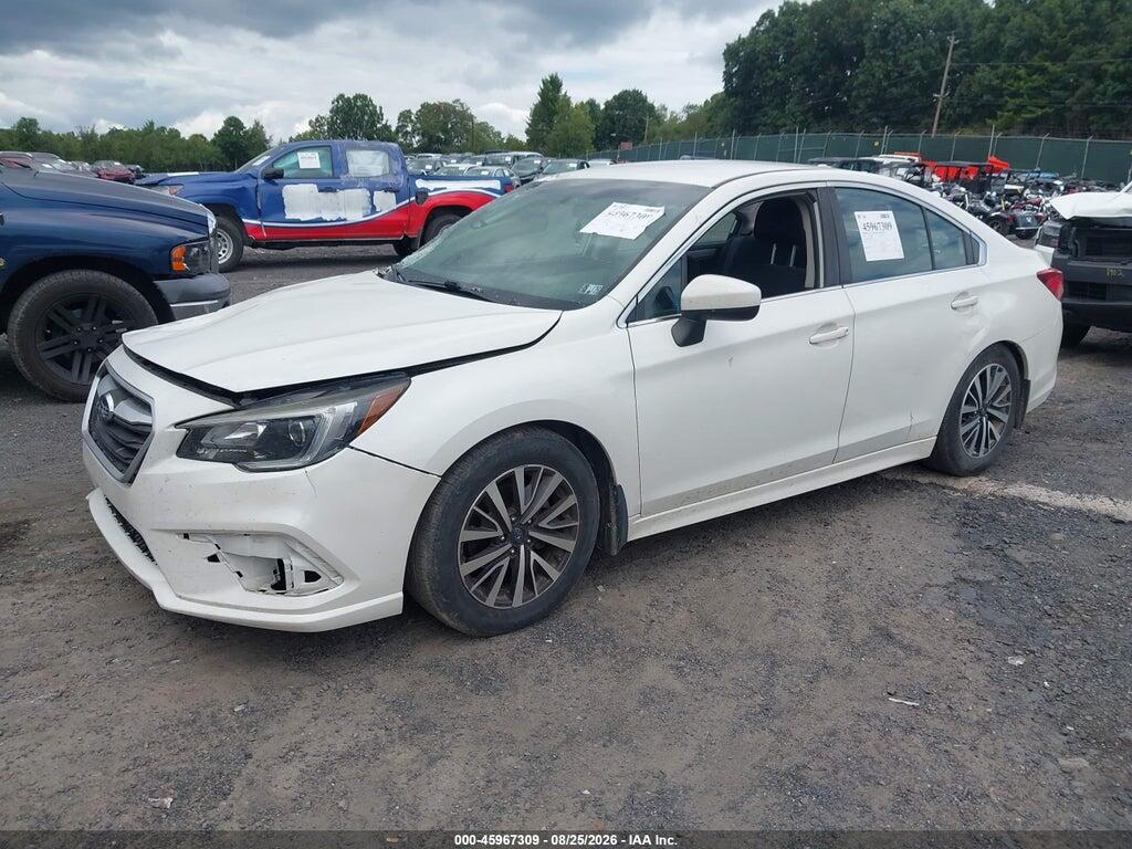 4S3BNAC61J3035081 2018 SUBARU LEGACY photo no. 2