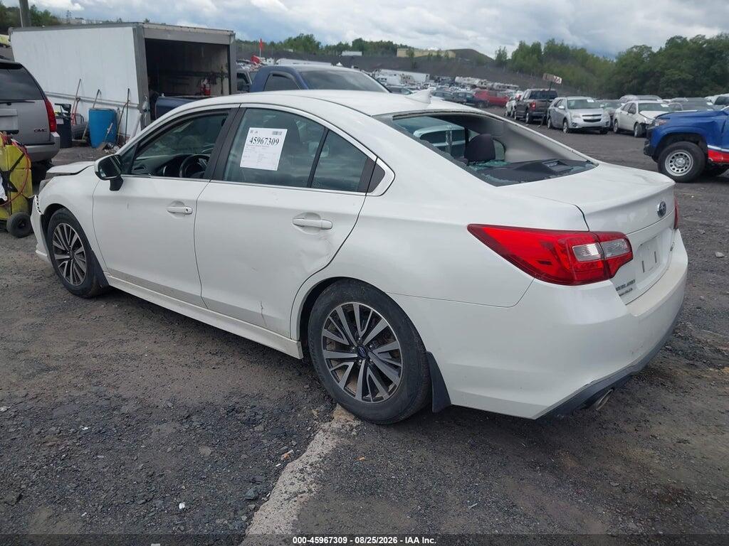 4S3BNAC61J3035081 2018 SUBARU LEGACY photo no. 3