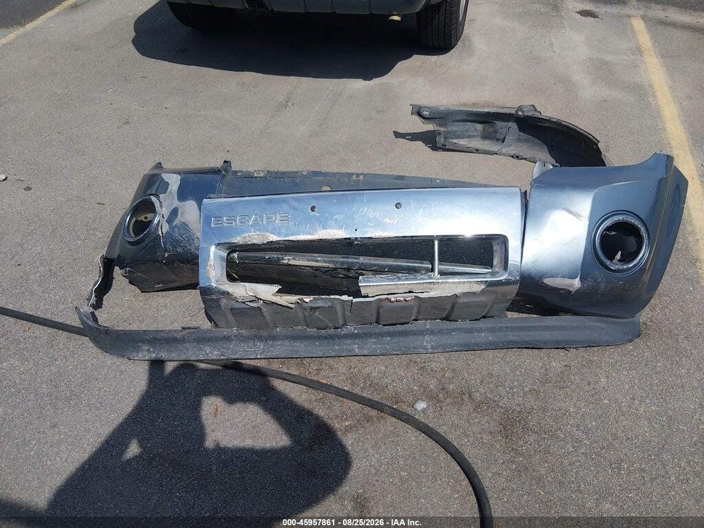 1FMCU0EG2BKC08634 2011 FORD ESCAPE photo no. 12