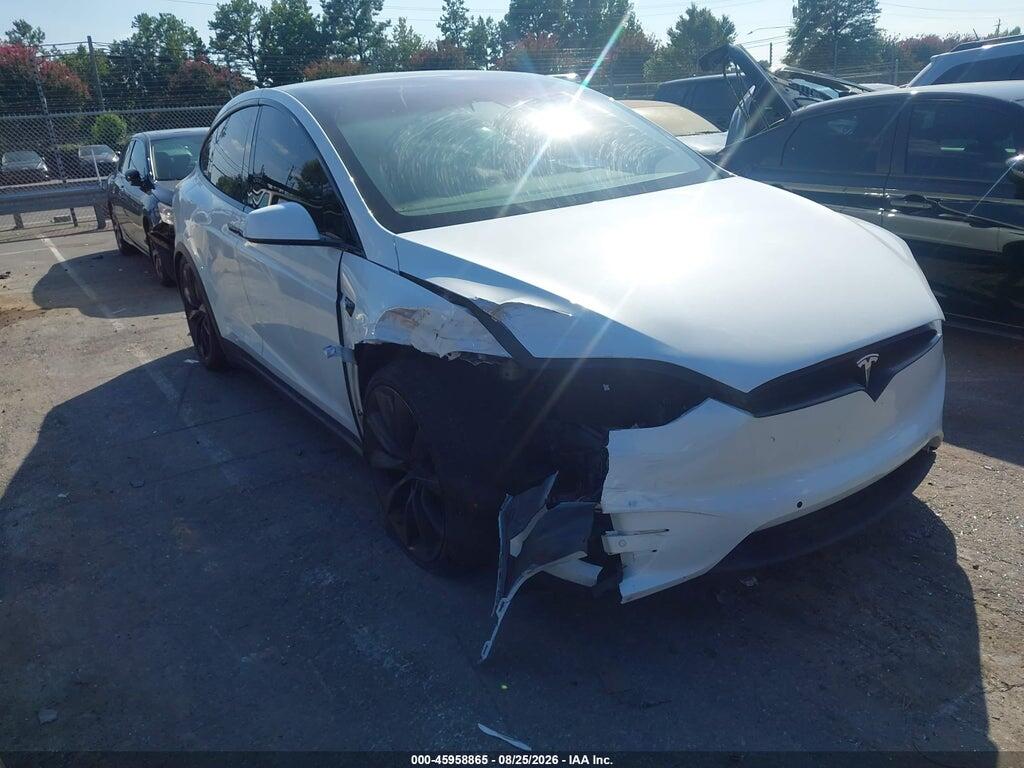2018 TESLA MODEL X 5YJXCBE21JF085848
