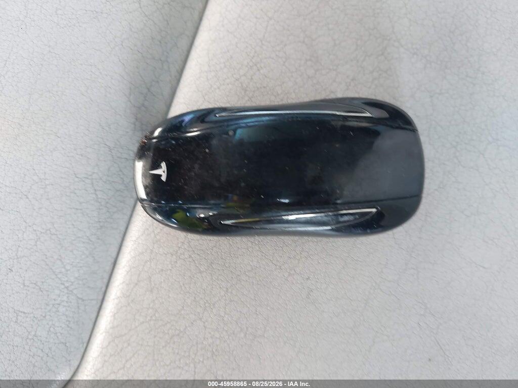 5YJXCBE21JF085848 2018 TESLA MODEL X photo no. 11