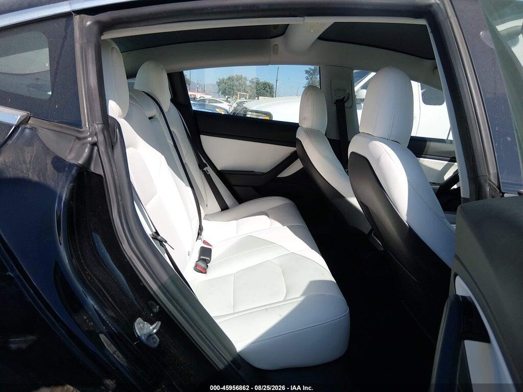 5YJ3E1EB3JF188417 2018 TESLA MODEL 3 photo no. 8