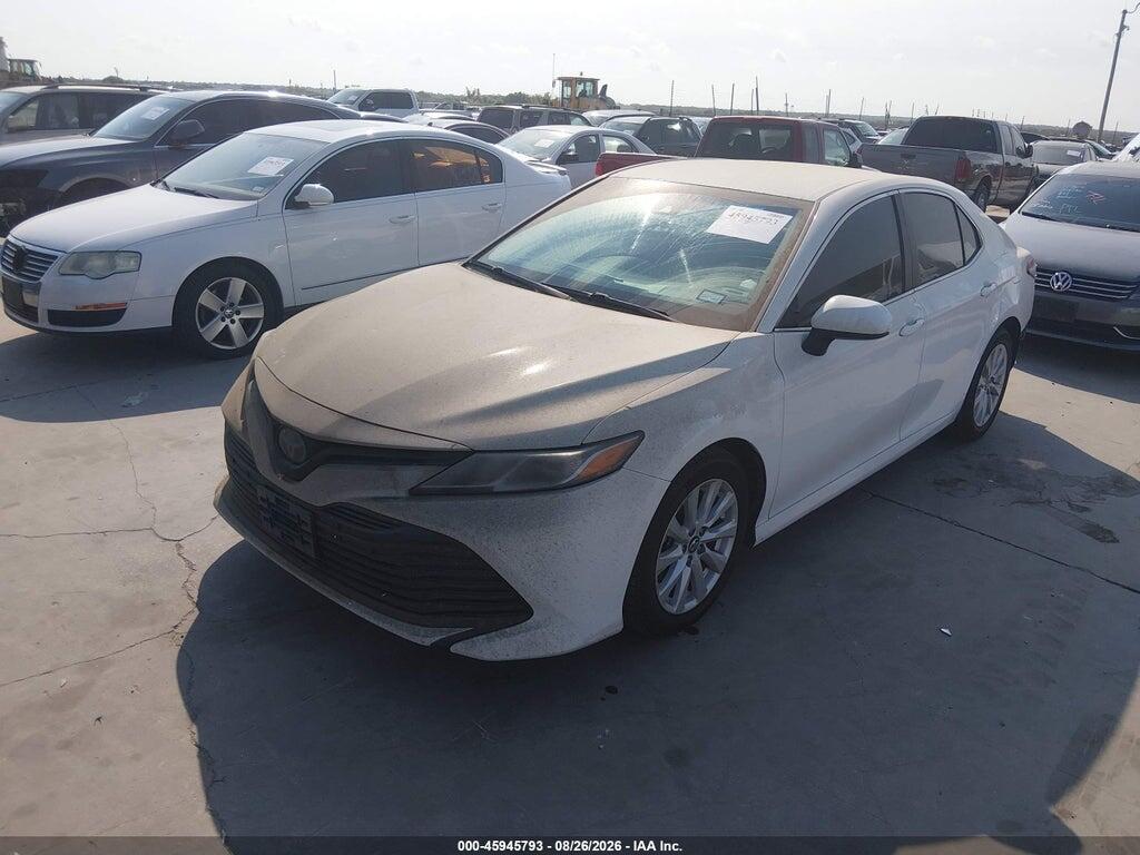 4T1B11HK9JU569629 2018 TOYOTA CAMRY photo no. 2