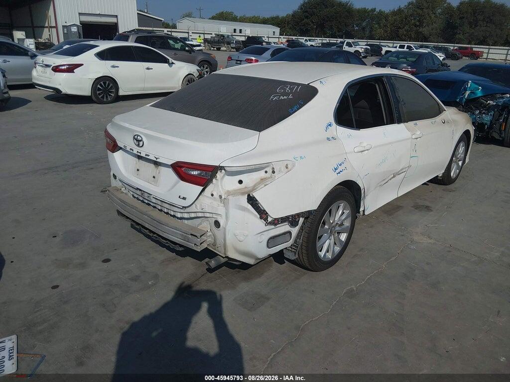4T1B11HK9JU569629 2018 TOYOTA CAMRY photo no. 4