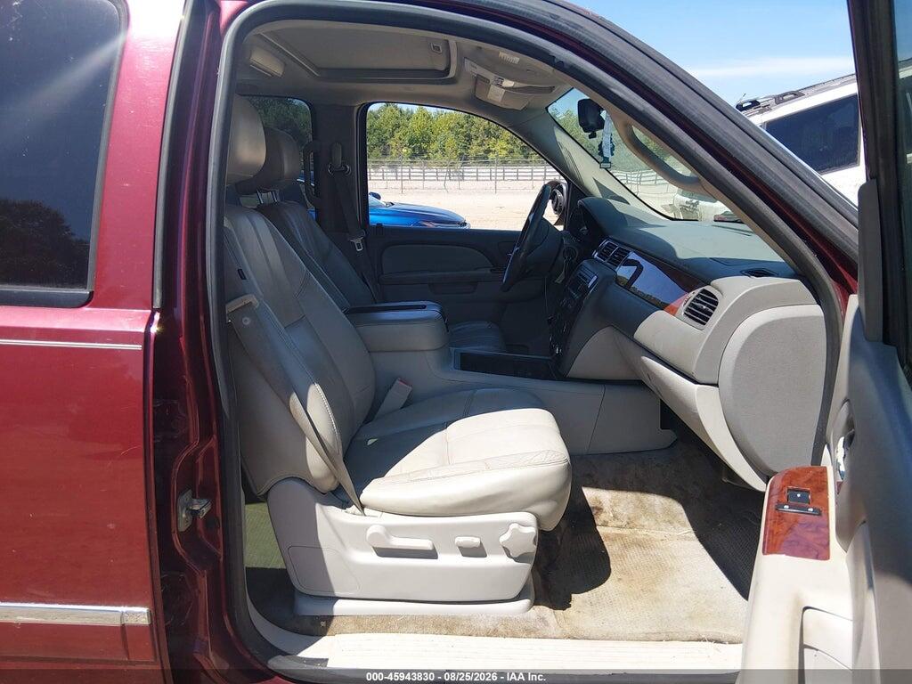 1GNUKBE00AR259155 2010 CHEVROLET TAHOE photo no. 5