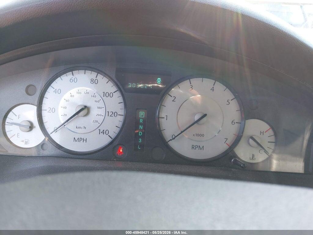 2C3CA5CV8AH235827 2010 CHRYSLER 300 photo no. 7