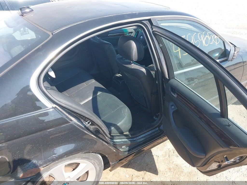 WBAEW53485PN37579 2005 BMW 330XI photo no. 8