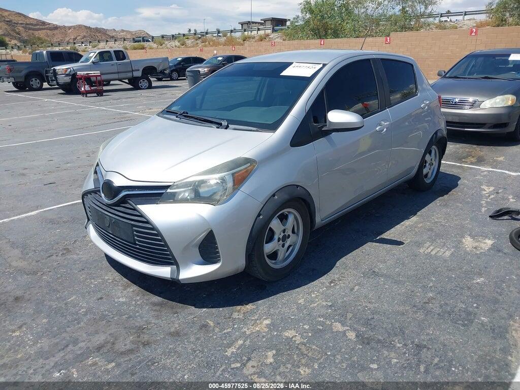 VNKKTUD30FA035417 2015 TOYOTA YARIS photo no. 2