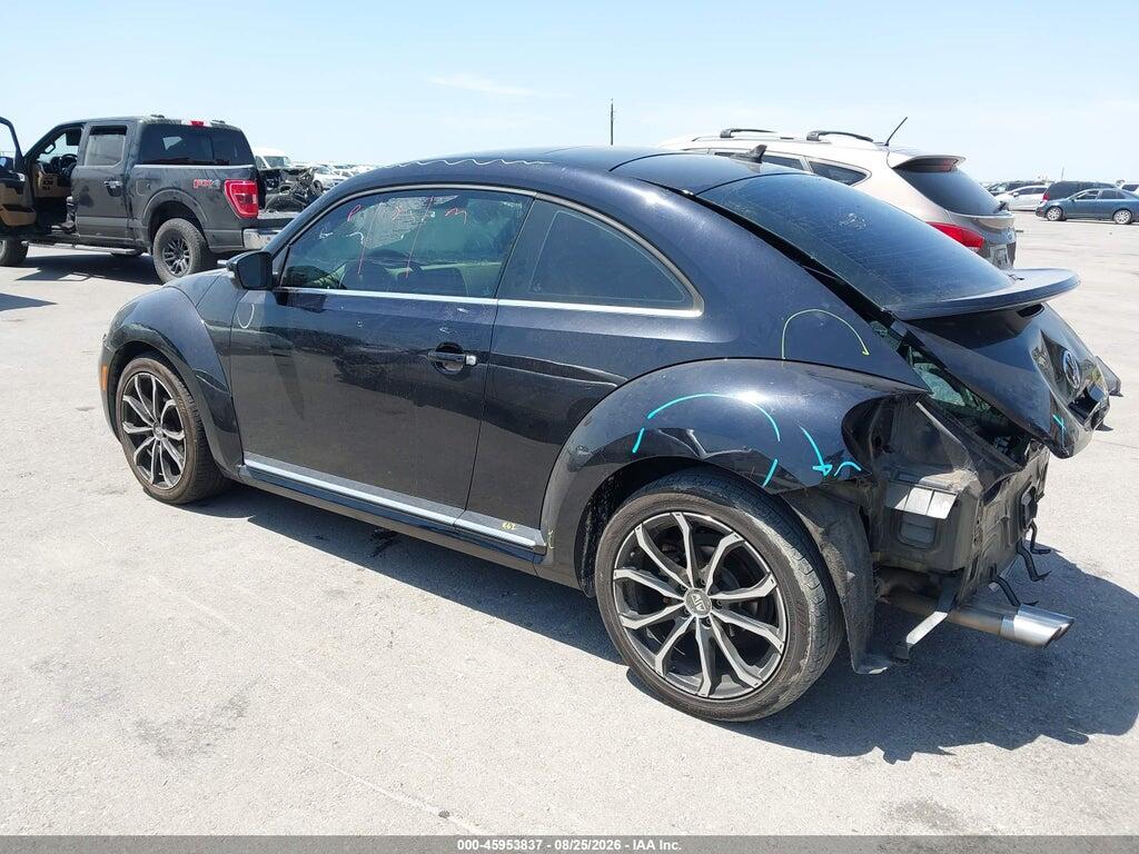 3VWFD7AT6KM705690 2019 VOLKSWAGEN BEETLE photo no. 3