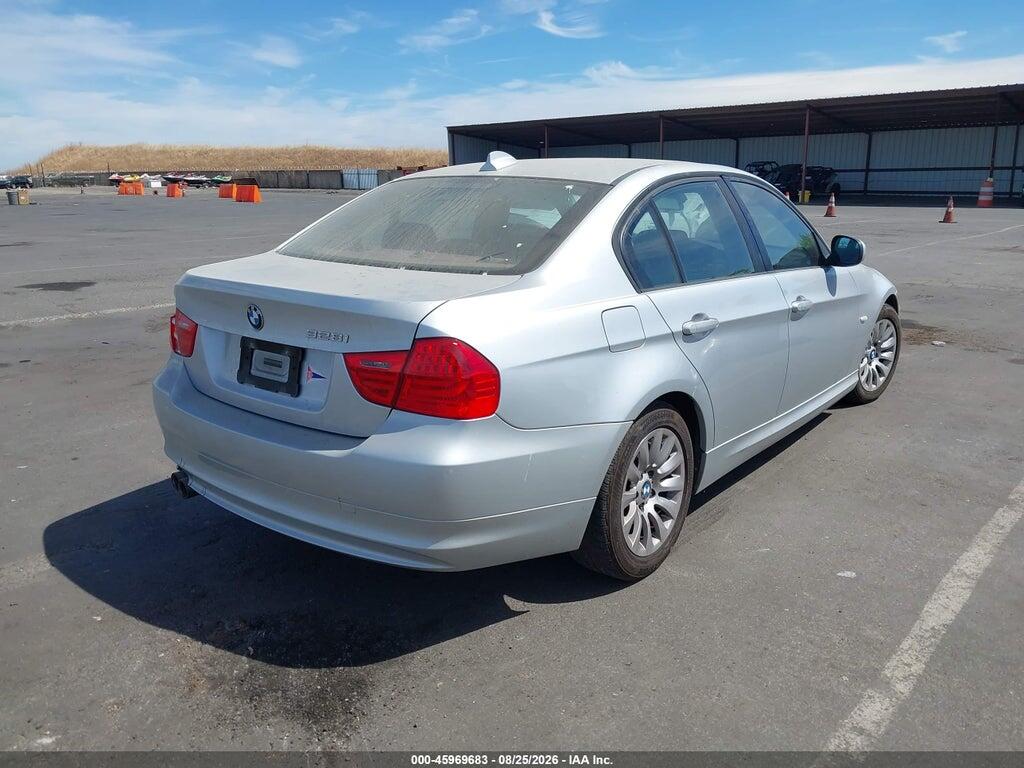 WBAPH57539NL76775 2009 BMW 328I photo no. 4