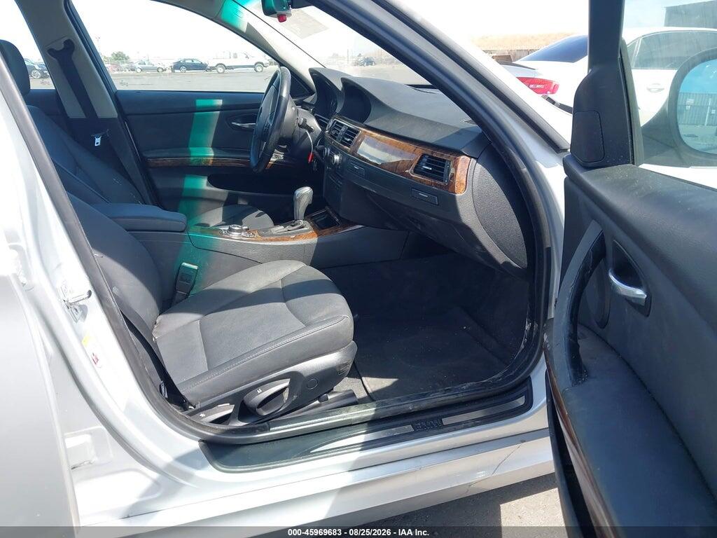 WBAPH57539NL76775 2009 BMW 328I photo no. 5