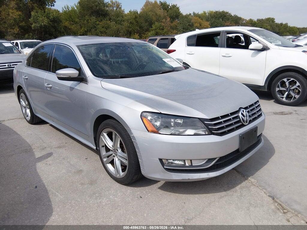 2015 VOLKSWAGEN PASSAT 1VWCS7A30FC122631