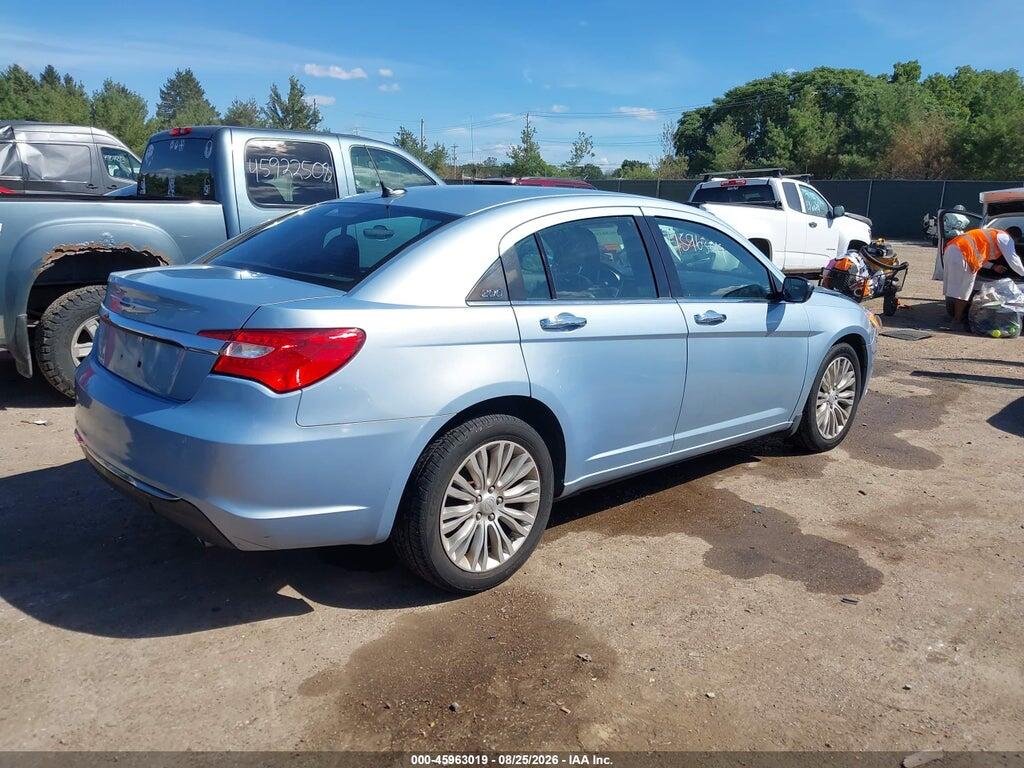 1C3CCBCG7CN159411 2012 CHRYSLER 200 photo no. 4