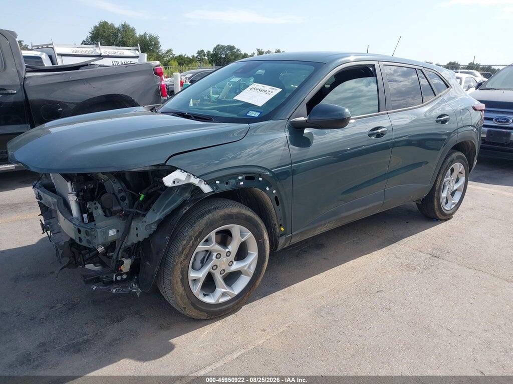 KL77LFEP1SC196236 2025 CHEVROLET TRAX photo no. 2