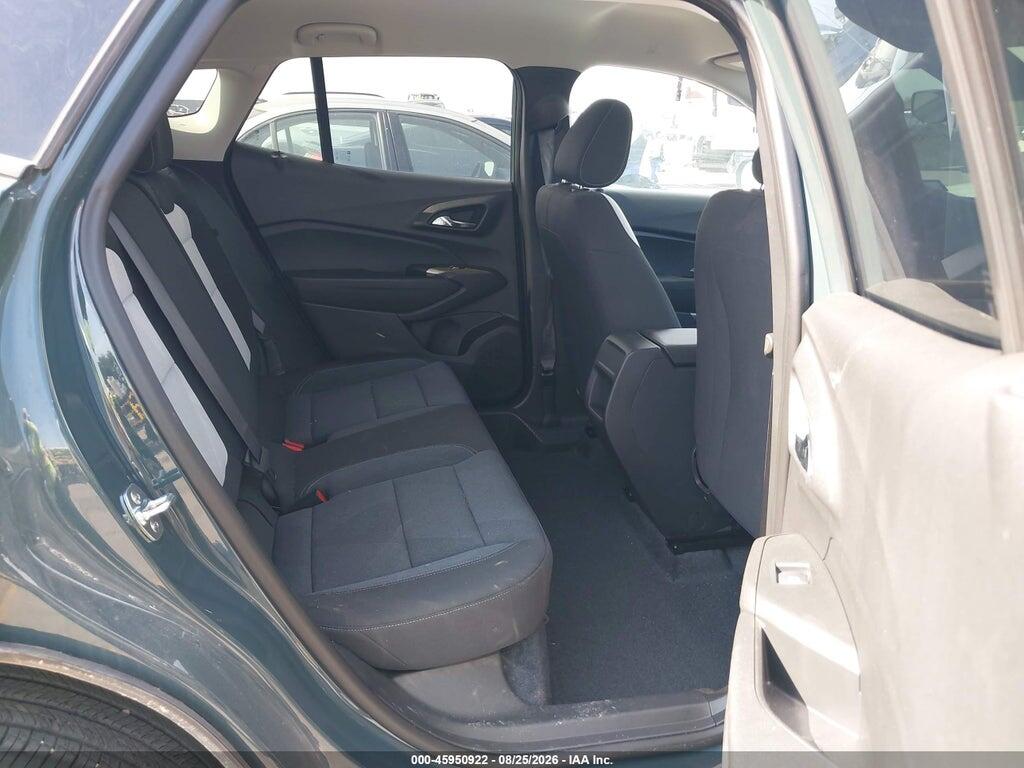 KL77LFEP1SC196236 2025 CHEVROLET TRAX photo no. 8