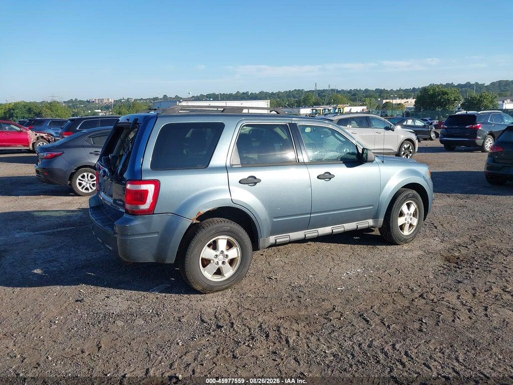1FMCU9D73AKD36627 2010 FORD ESCAPE photo no. 4