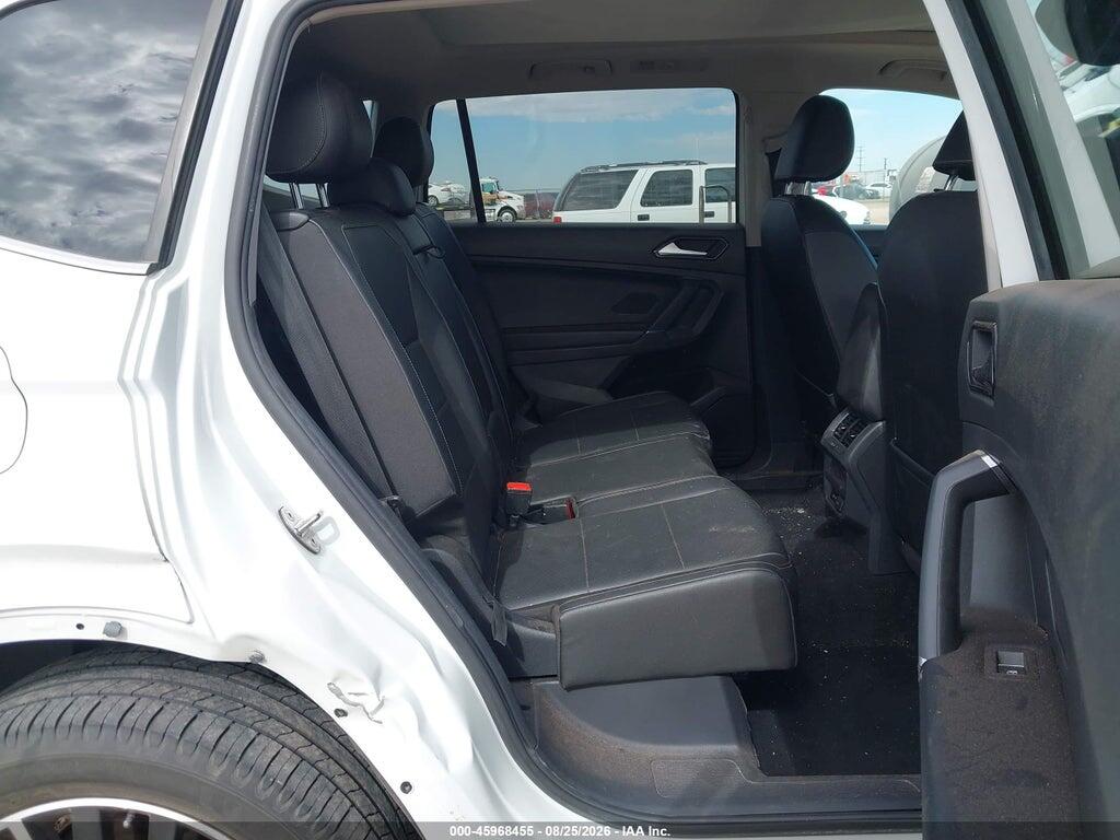 3VV2B7AX0JM124583 2018 VOLKSWAGEN TIGUAN photo no. 8