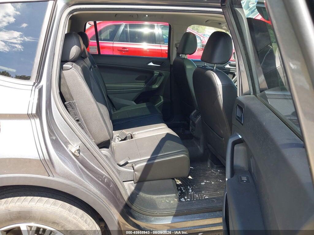 3VV2B7AX2JM200708 2018 VOLKSWAGEN TIGUAN photo no. 8