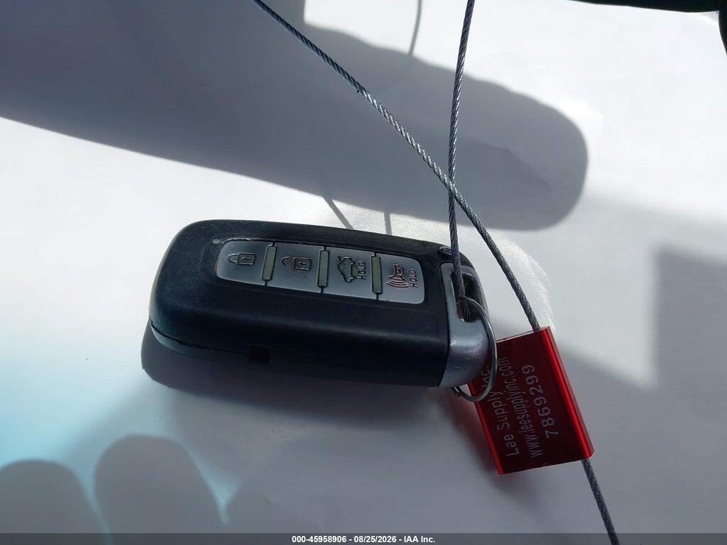 5NPEC4AC9BH268130 2011 HYUNDAI SONATA photo no. 11