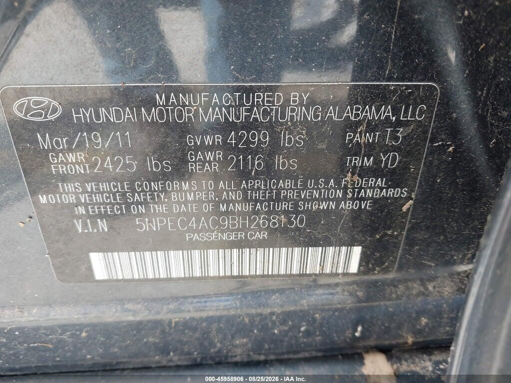 5NPEC4AC9BH268130 2011 HYUNDAI SONATA photo no. 9