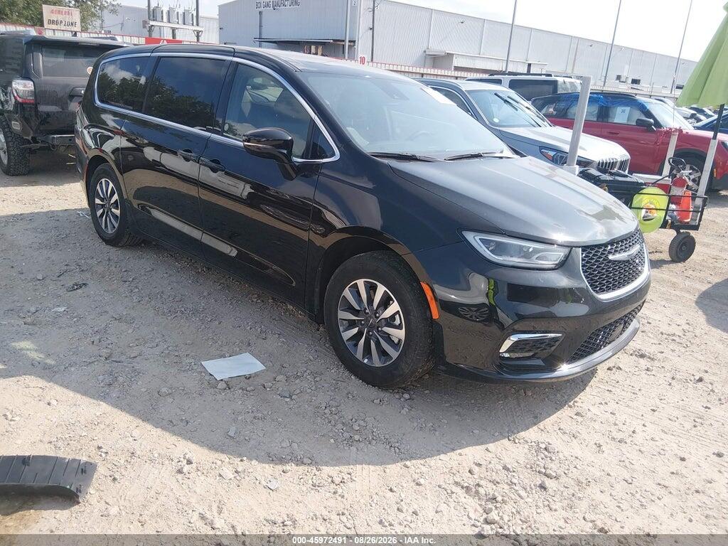 2025 CHRYSLER PACIFICA HYBRID 2C4RC1S75SR577355