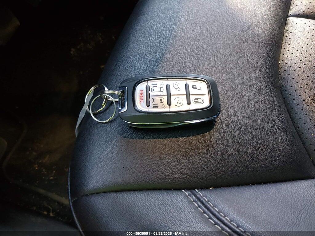 2C4RC1BG2SR578575 2025 CHRYSLER PACIFICA photo no. 11