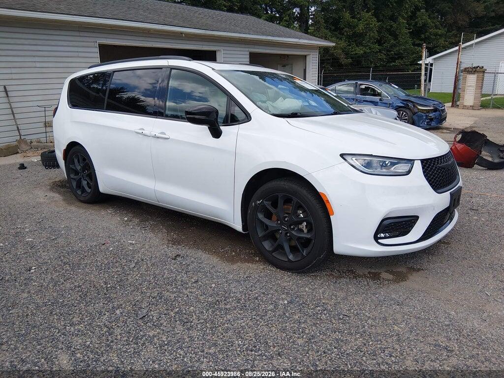 2025 CHRYSLER PACIFICA 2C4RC1GGXSR524756