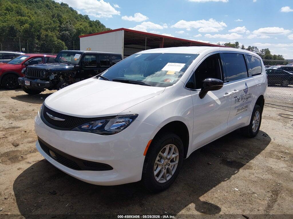 2C4RC1CG9SR533311 2025 CHRYSLER VOYAGER photo no. 2