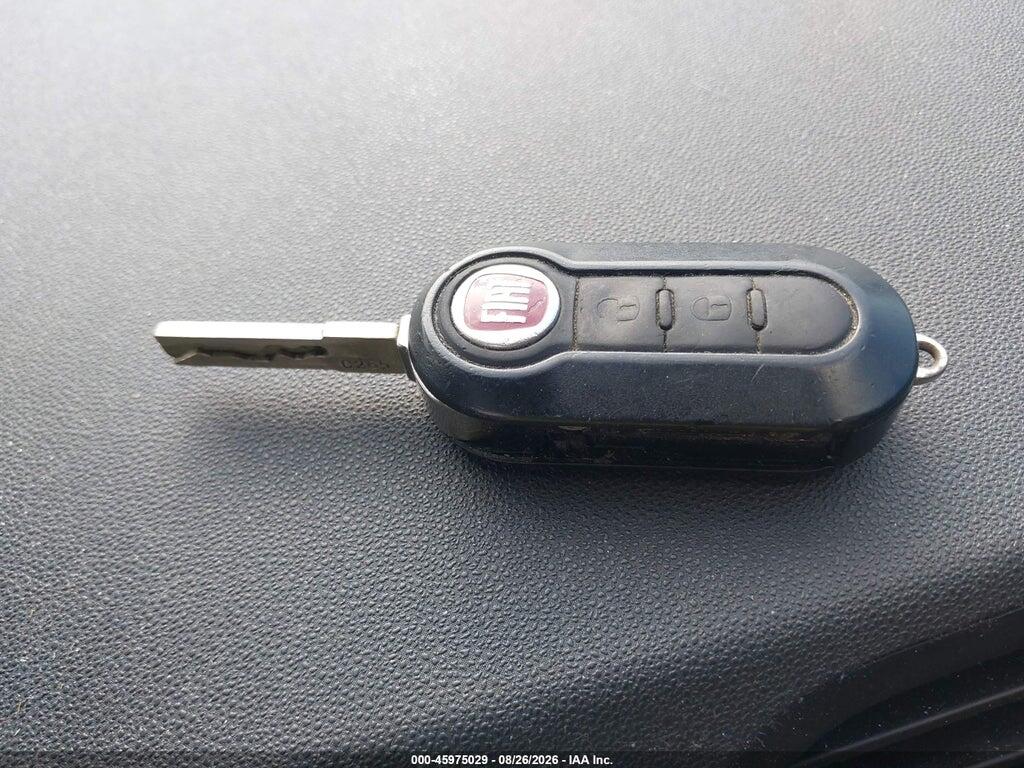 3C3CFFBR2CT104964 2012 FIAT 500 photo no. 11
