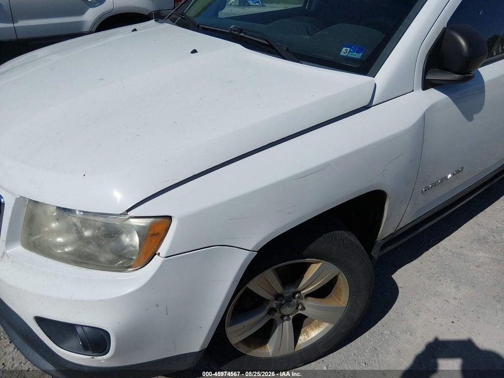 1J4NT1FB6BD137963 2011 JEEP COMPASS photo no. 6