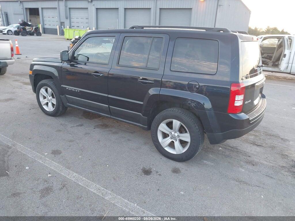 1J4NF1GB4BD100285 2011 JEEP PATRIOT photo no. 3