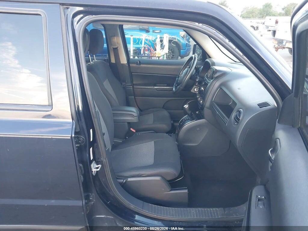 1J4NF1GB4BD100285 2011 JEEP PATRIOT photo no. 5