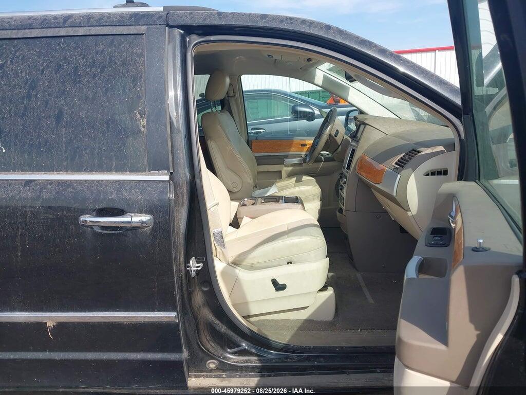 2A8HR64X38R661972 2008 CHRYSLER TOWN & COUNTRY photo no. 5