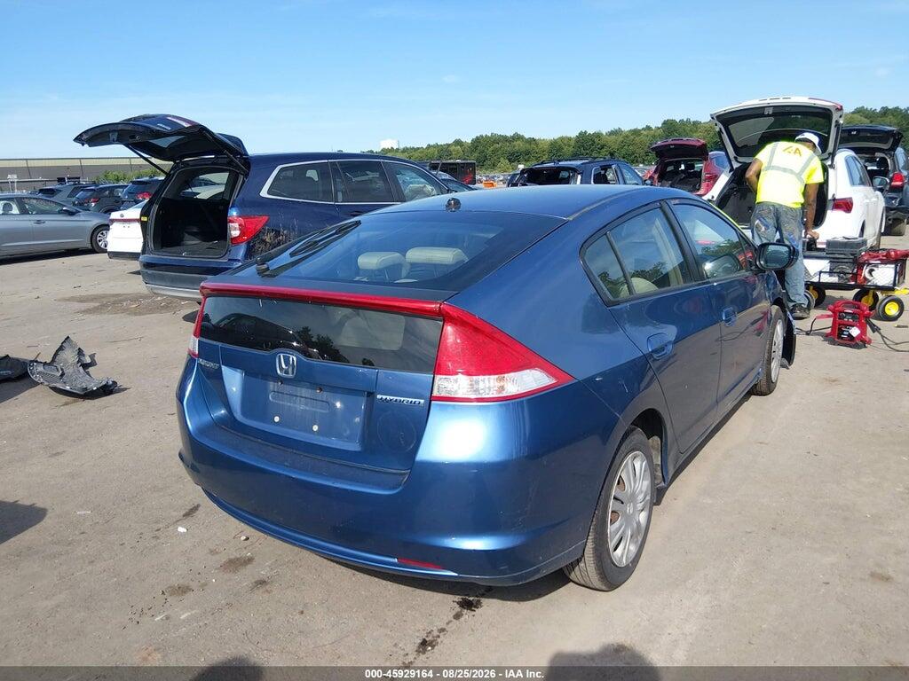 JHMZE2H55AS013710 2010 HONDA INSIGHT photo no. 4