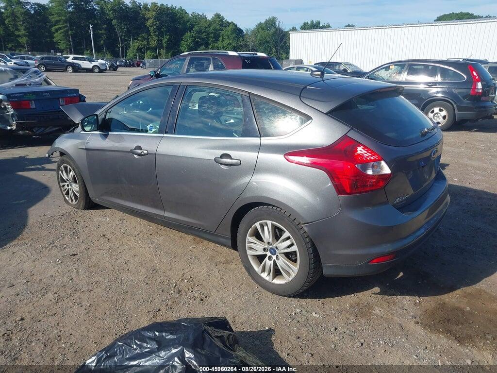 1FAHP3M29CL358749 2012 FORD FOCUS photo no. 3