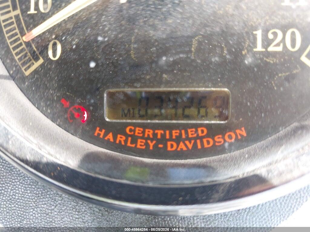 1HD1FBW135Y647367 2005 HARLEY-DAVIDSON FLHRI photo no. 7