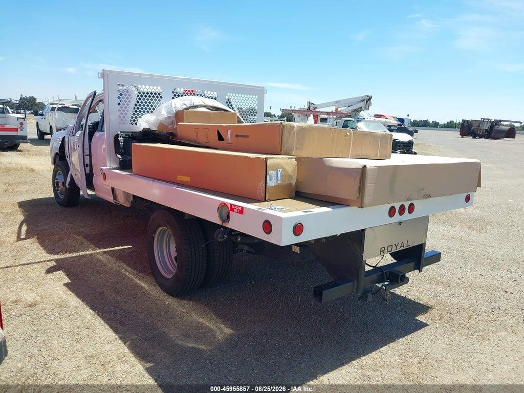 1FD8X3GN6SED07403 2025 FORD F-350 CHASSIS photo no. 3