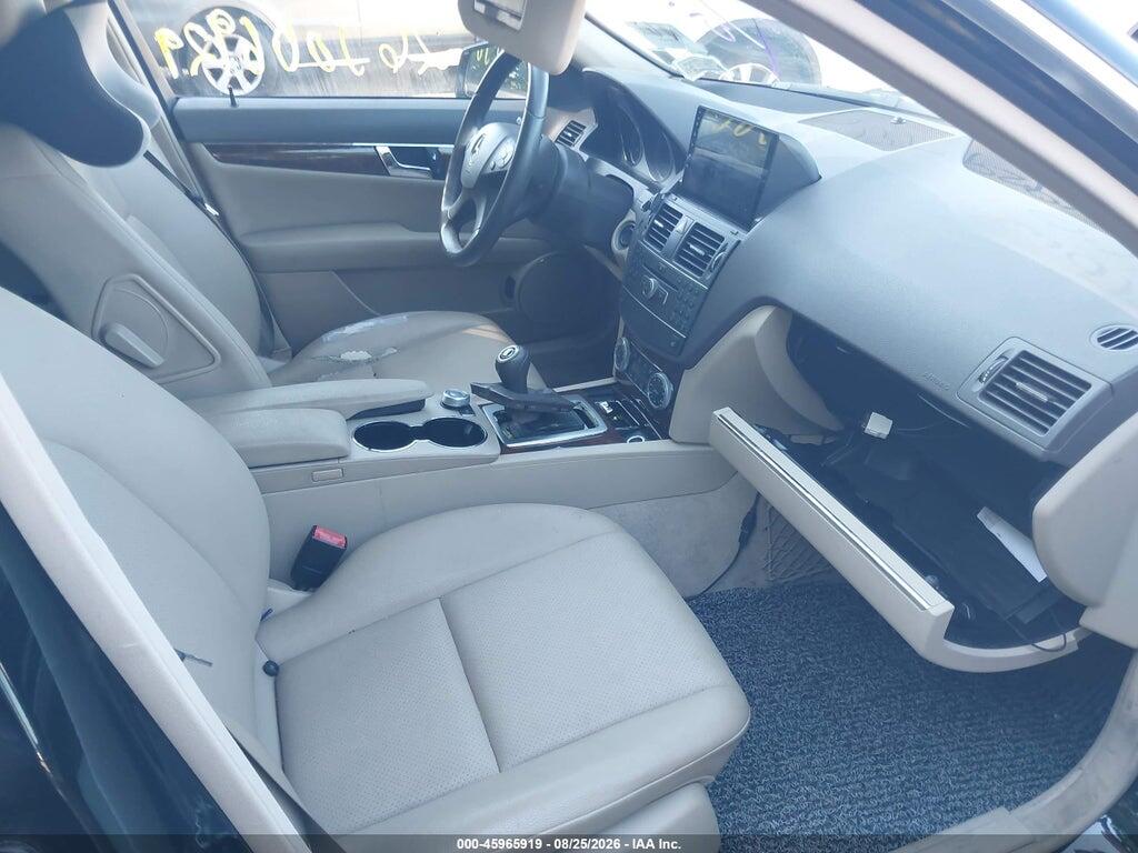 WDDGF8BB5BR146487 2011 MERCEDES-BENZ C 300 photo no. 5