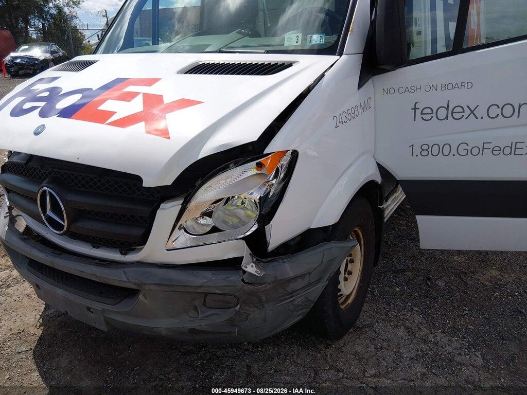 WD3PE8CB8B5565091 2011 MERCEDES-BENZ SPRINTER 2500 photo no. 8