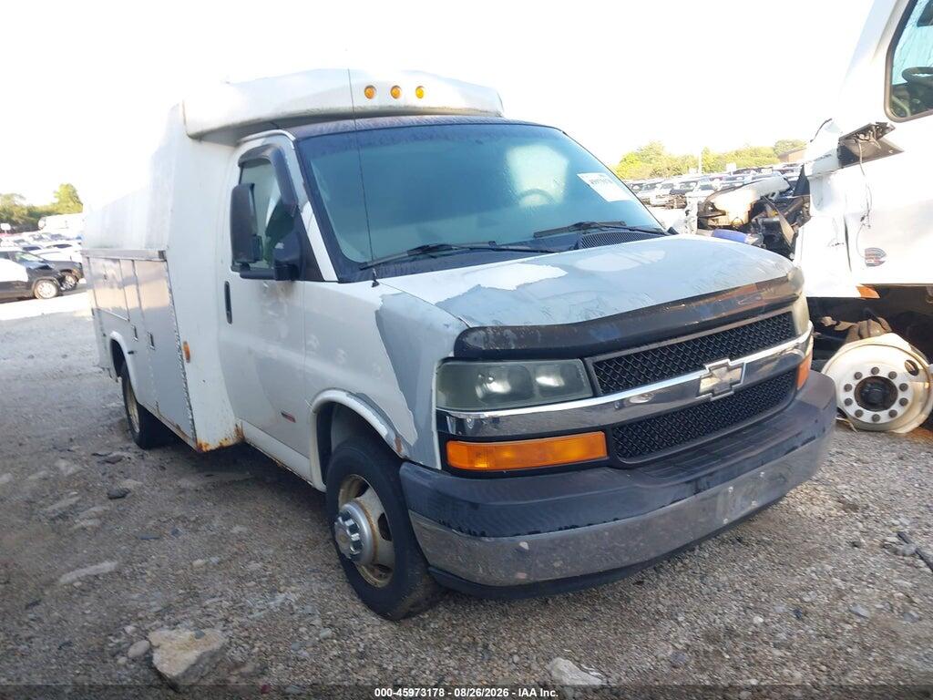 2006 CHEVROLET EXPRESS CUTAWAY 1GBJG312X61144468