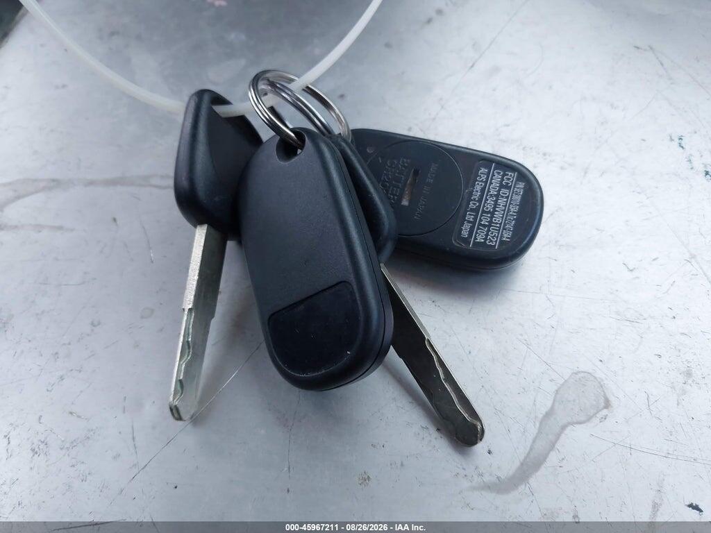 2HGES16515H632289 2005 HONDA CIVIC photo no. 11
